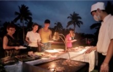 三亚(yà)天域度假酒店草坪(píng)BBQ